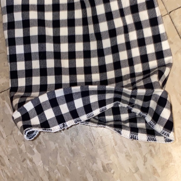 Theory Izelle S. Barnet Check Cropped Pants in Black and White size 2 - Picture 16 of 16